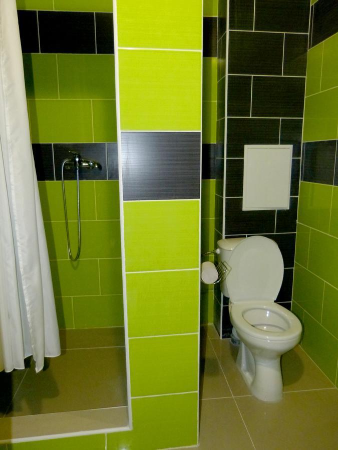 Perlyna Podillyа Hotel Satanov Exterior foto