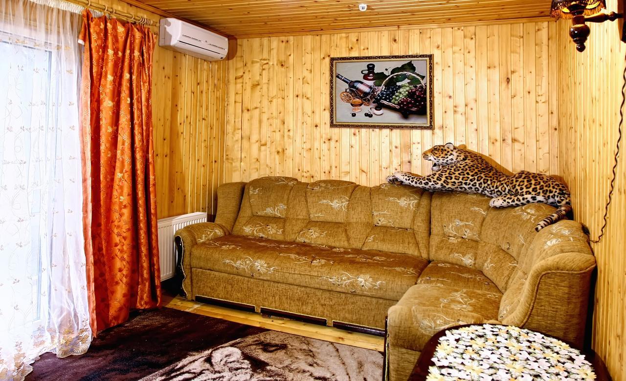 Perlyna Podillyа Hotel Satanov Exterior foto